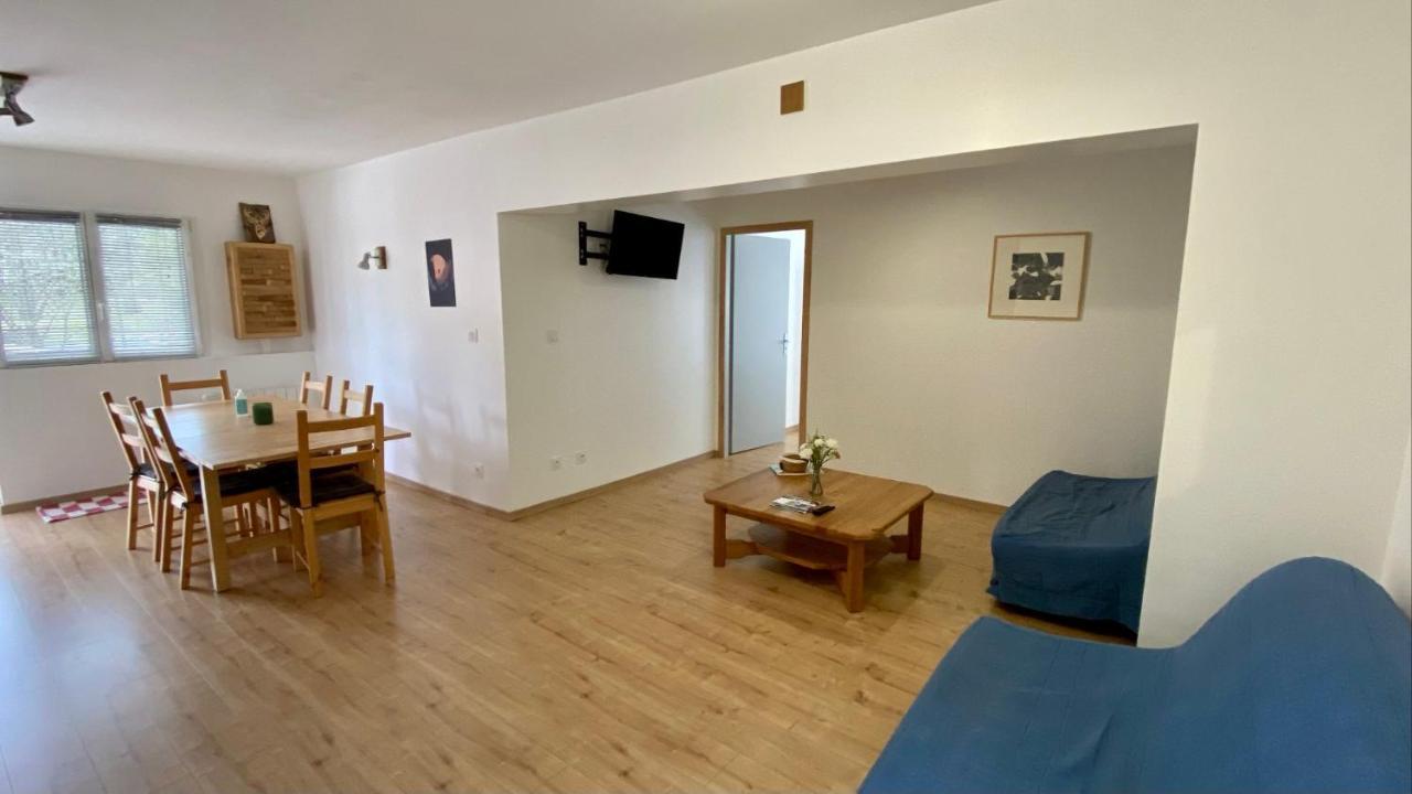 Appartement Ideal Pour Ete Et Hiver, Situe Au Pied Des Pistes De Ski Et Des Sentiers De Randonnee Prémanon 외부 사진